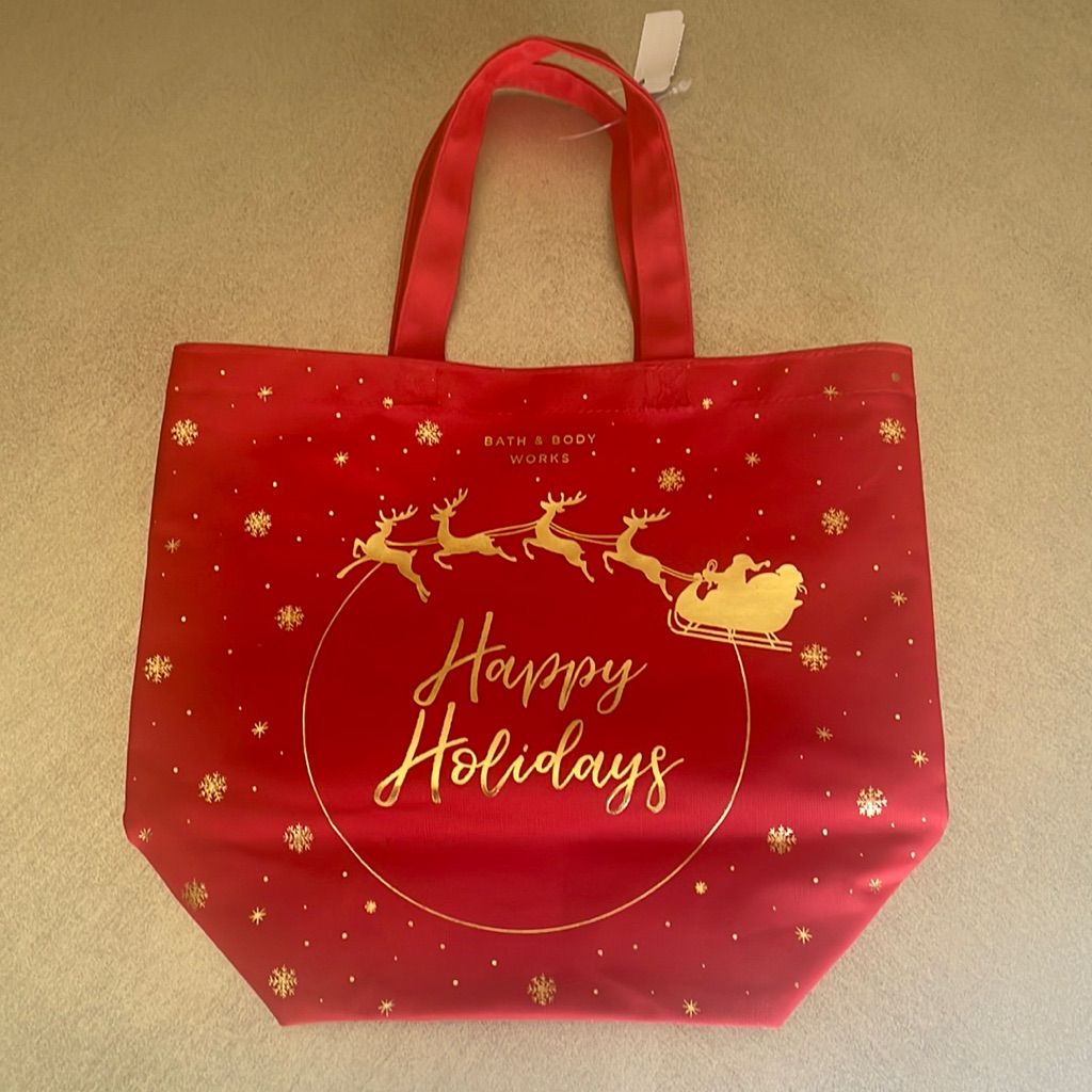 5 For 25 Brand New Bath And Body Christmas Bag 5 For 25 Brand New Bath And Body Christmas Bag